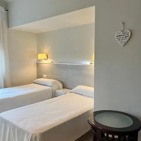 Отель & Restaurant Figueres Parc