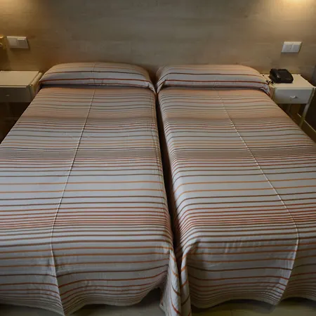 & Restaurant Figueres Parc Hotel 2*