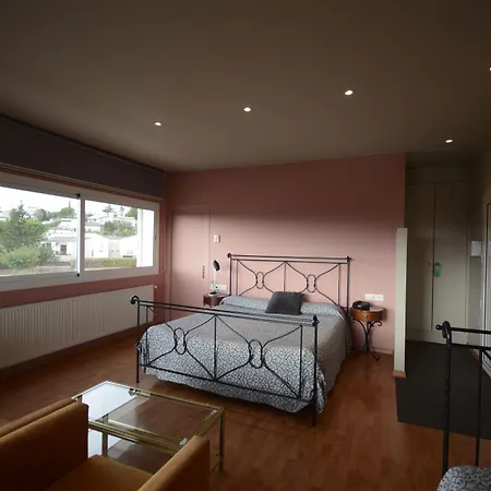 Hotel & Restaurant Figueres Parc 2*