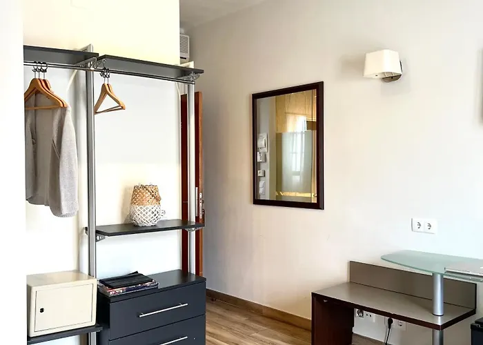 Hotel Hotel&restaurant Figueres Parc 2*