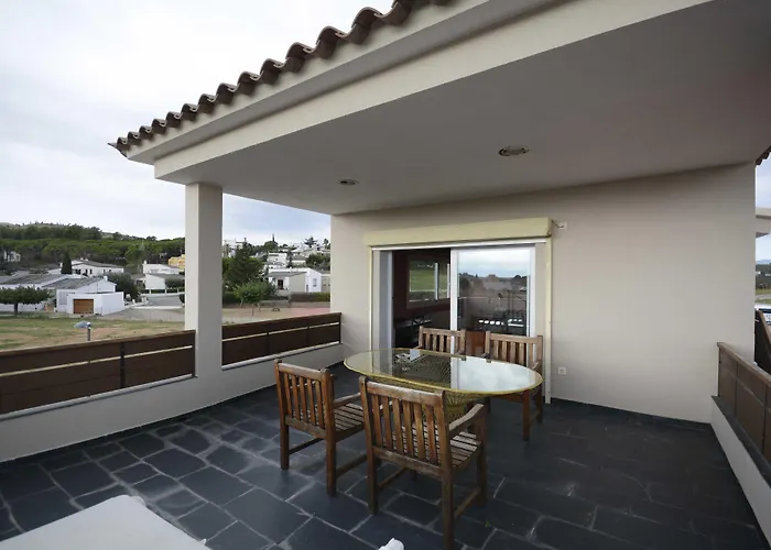 Hotel Hotel&restaurant Figueres Parc Los Hostalets de Llers