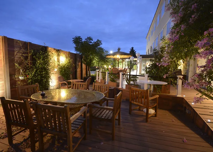 Hotel&restaurant Figueres Parc 2*