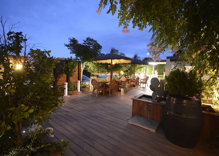 Hotel&restaurant Figueres Parc Los Hostalets de Llers