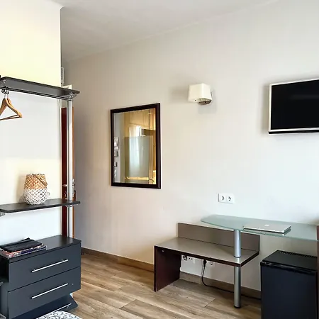 Hotel&restaurant Figueres Parc Hotel Los Hostalets de Llers