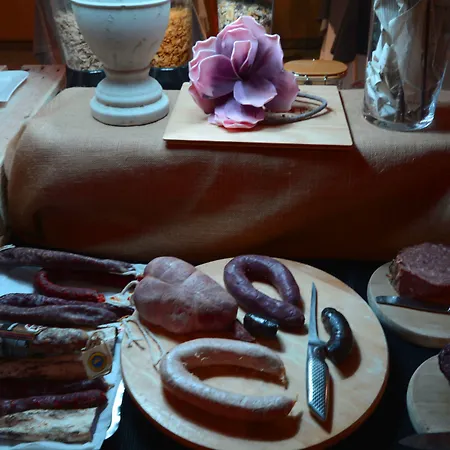Ξενοδοχείο & Restaurant Figueres Parc