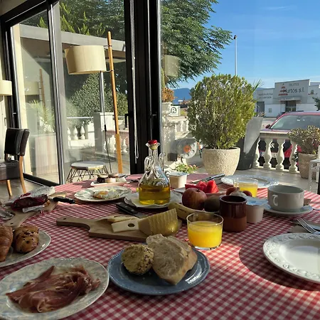 Ξενοδοχείο & Restaurant Figueres Parc Los Hostalets de Llers